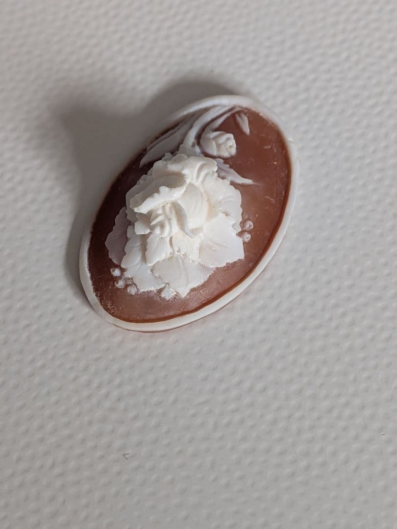 薔薇　バラ　花彫刻オーバル型カメオ