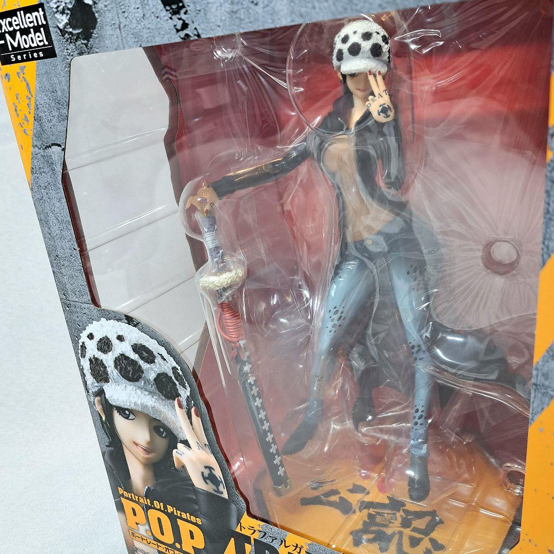 トラファルガーロー 非公認POP 女体化 フィギュア 未開封 - メルカリ