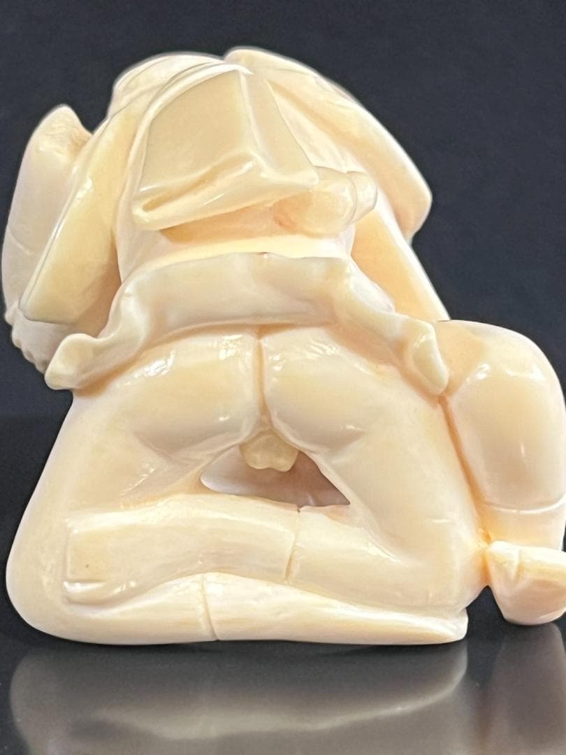 大型根付　浮世絵春画　無着色根付　天然素材牙彫　逸品希少品