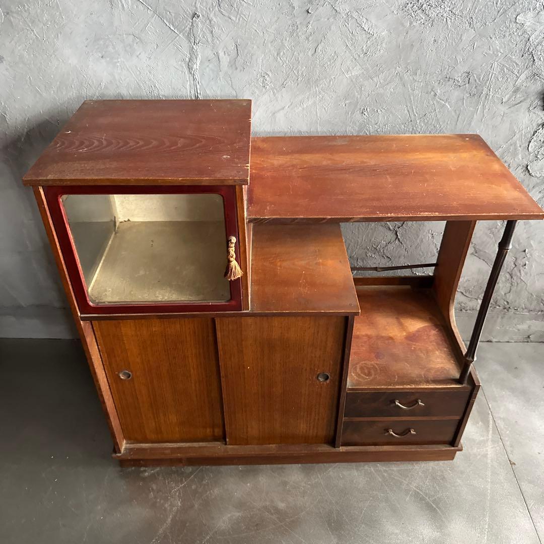 さらに！瞬間お値下げ❣️小さな茶箪笥　古ガラス入っています！ 食器棚などに可愛い