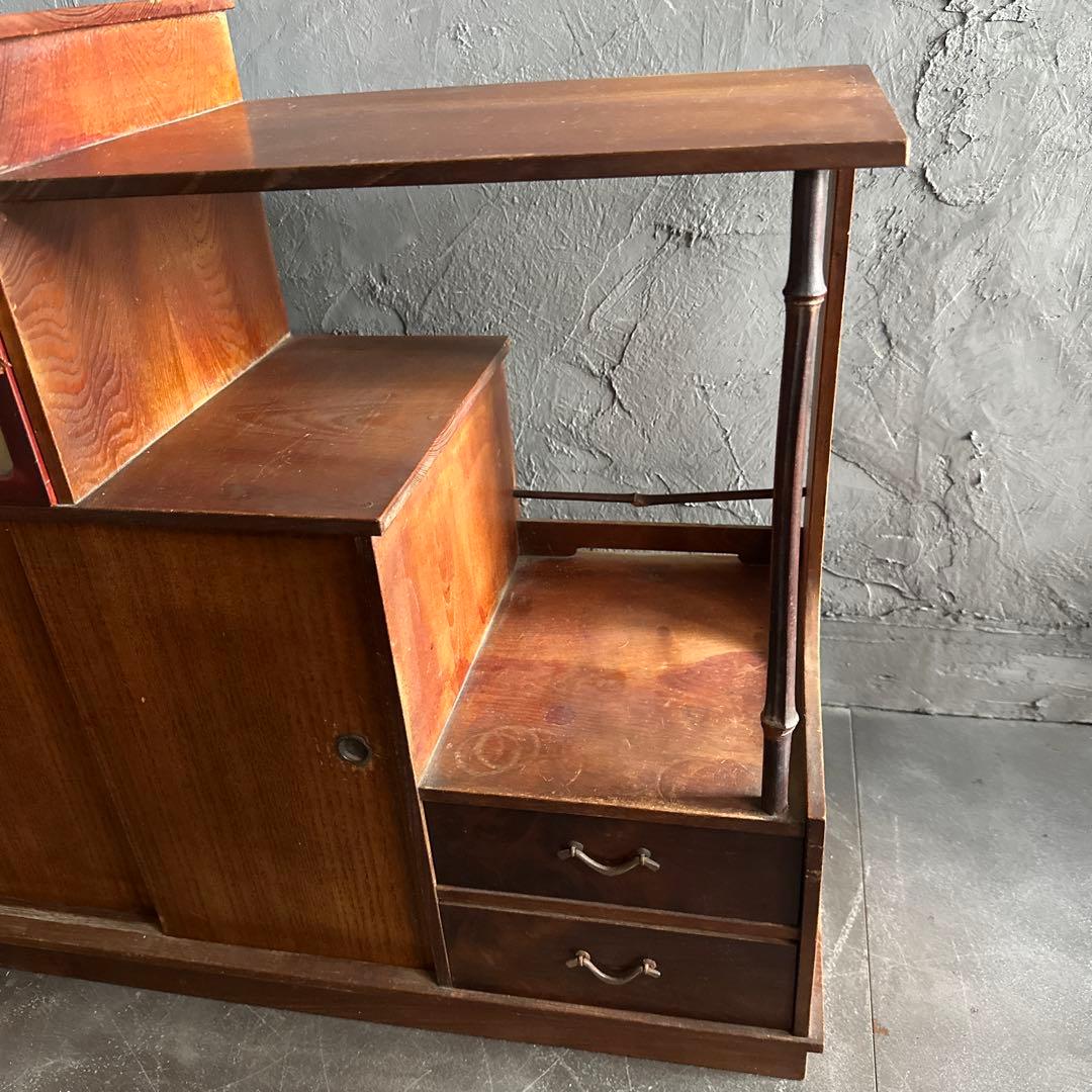 さらに！瞬間お値下げ❣️小さな茶箪笥　古ガラス入っています！ 食器棚などに可愛い