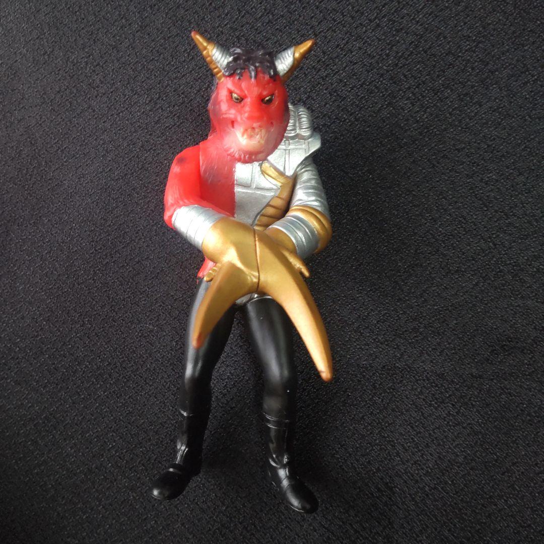 ハサミジャガー ソフビ フィギュア 仮面ライダー ソフビ道2 V3 - メルカリ
