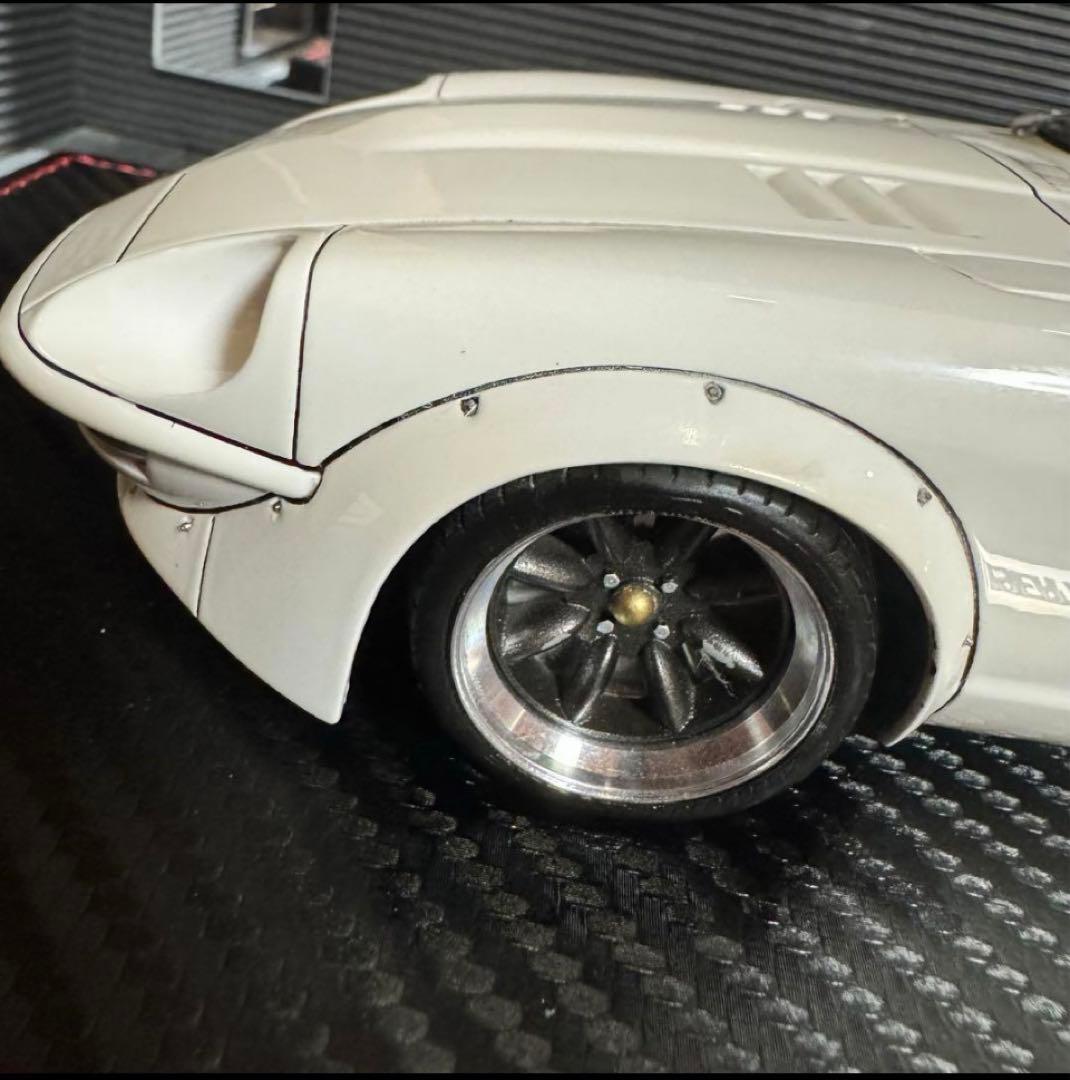 イグニッションモデル1/18LB−WORKSフェアレディZ (S30)カスタム品