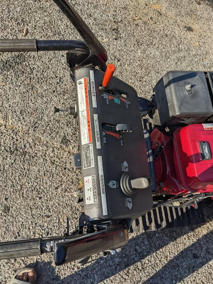 除雪機 ホンダ スノーラ HS1170SV(SADJ)・電動シューター☆整備済み