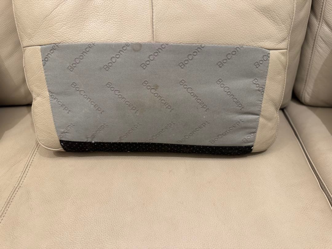 ライトグレー レザー L字型ソファ