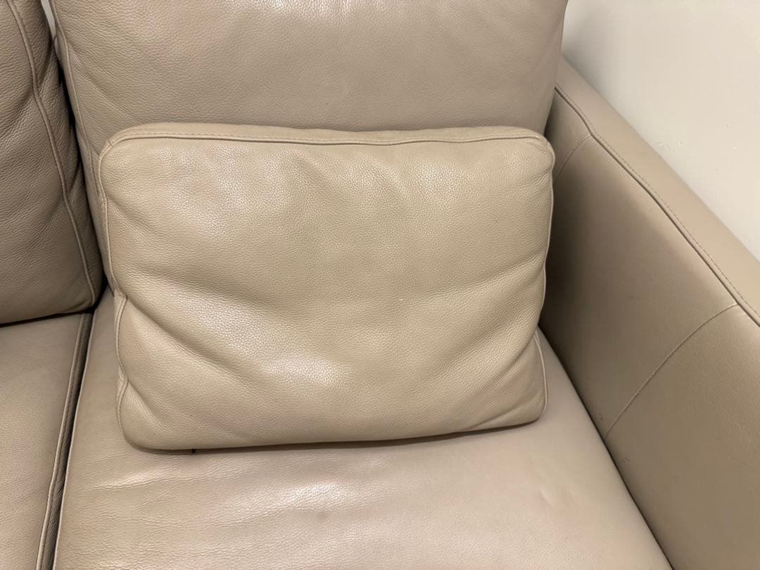 ライトグレー レザー L字型ソファ