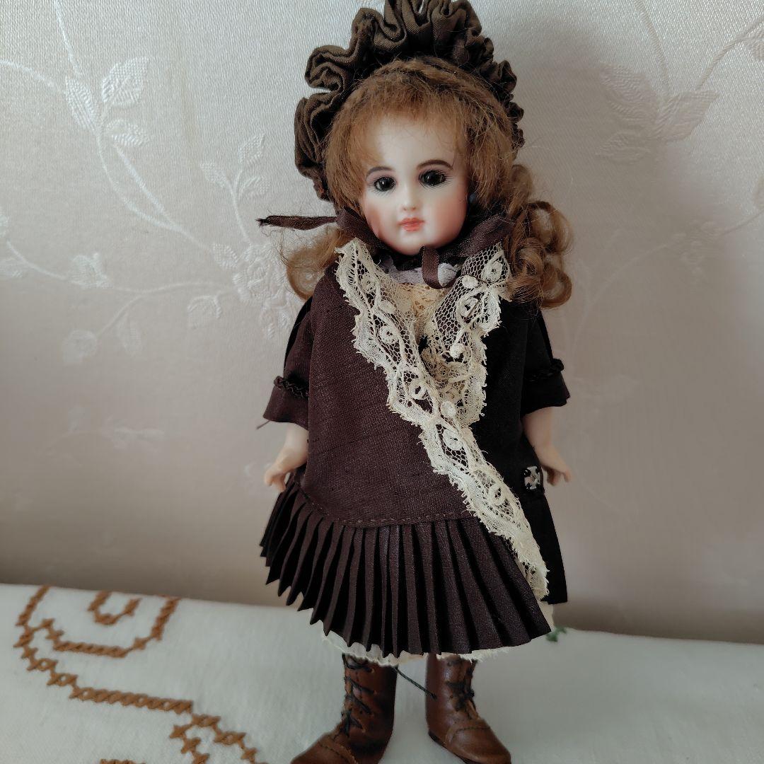 作家リプロ　19センチの　お洒落ドール