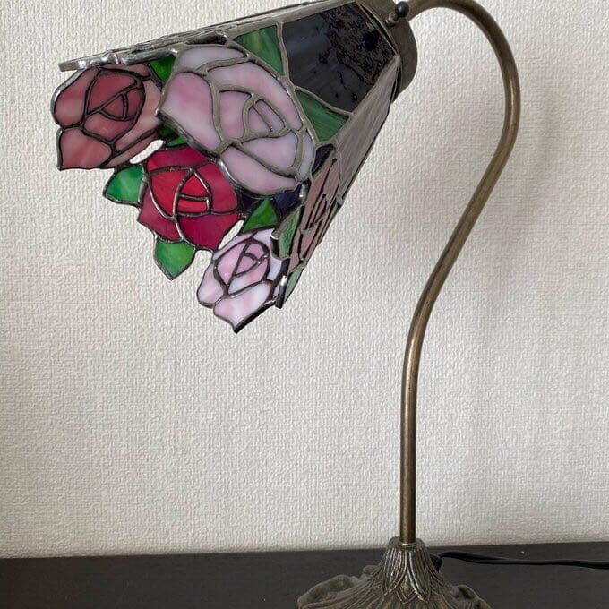 薔薇のテーブルランプ♢ステンドグラス