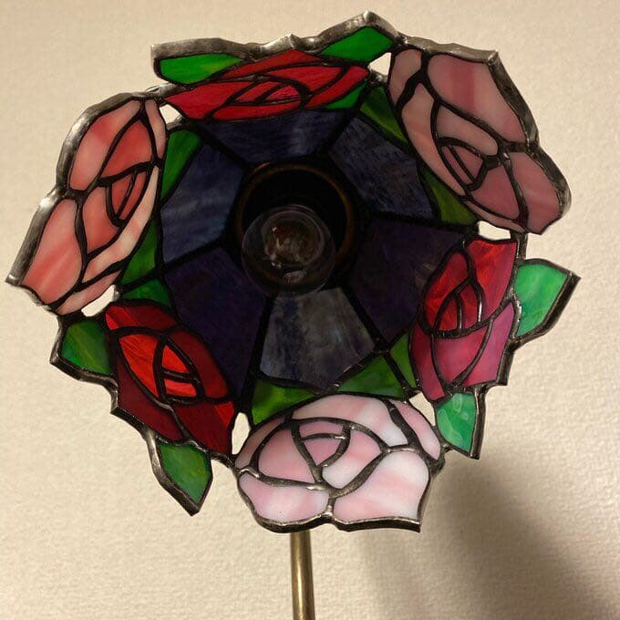 薔薇のテーブルランプ♢ステンドグラス