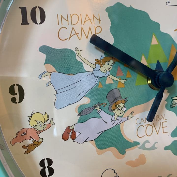 ディズニーストア ピーターパン 掛け時計 ＊非売品です＊ - メルカリ