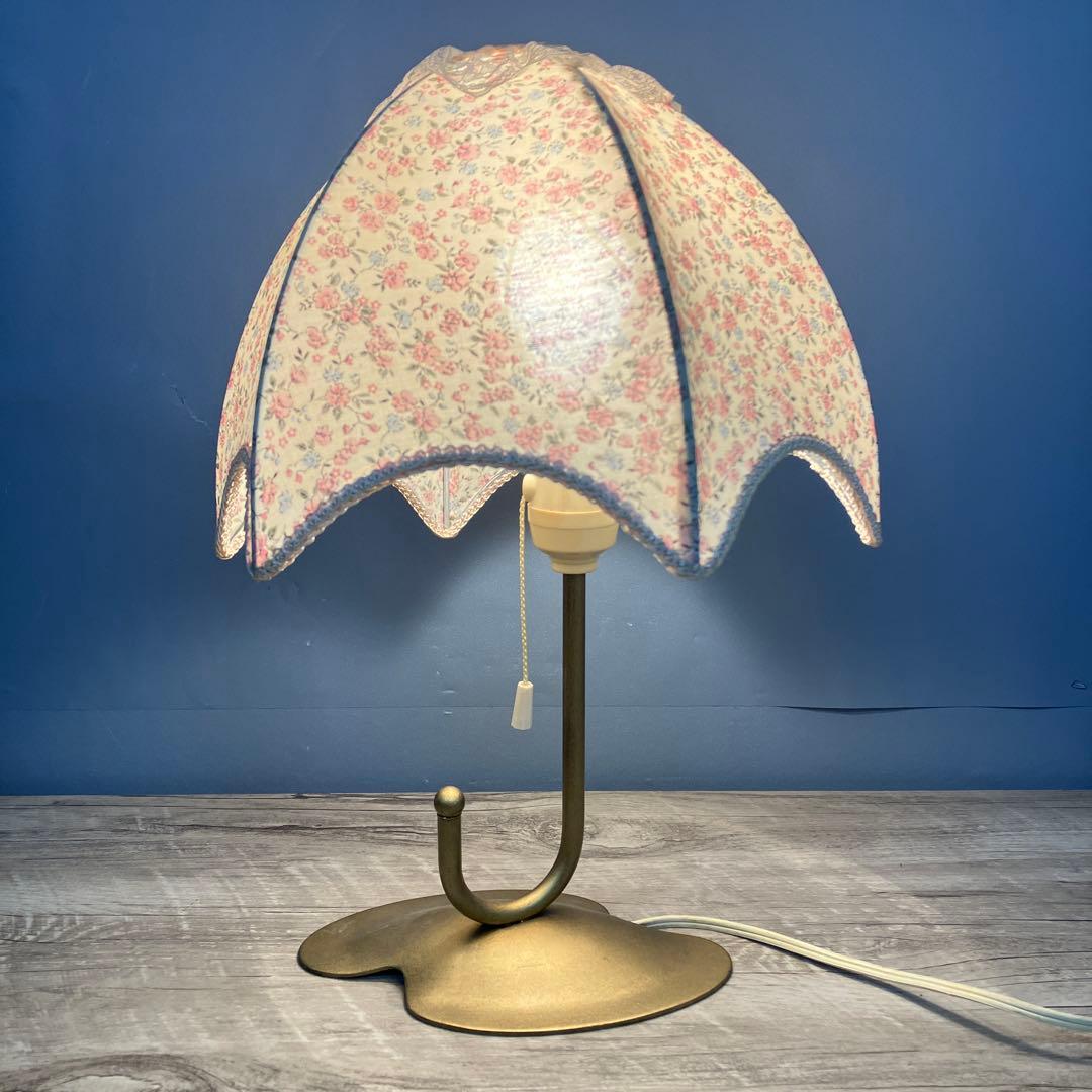D-2 アンティーク 卓上ランプ レトロ スタンドライト 傘型 花柄 昭和