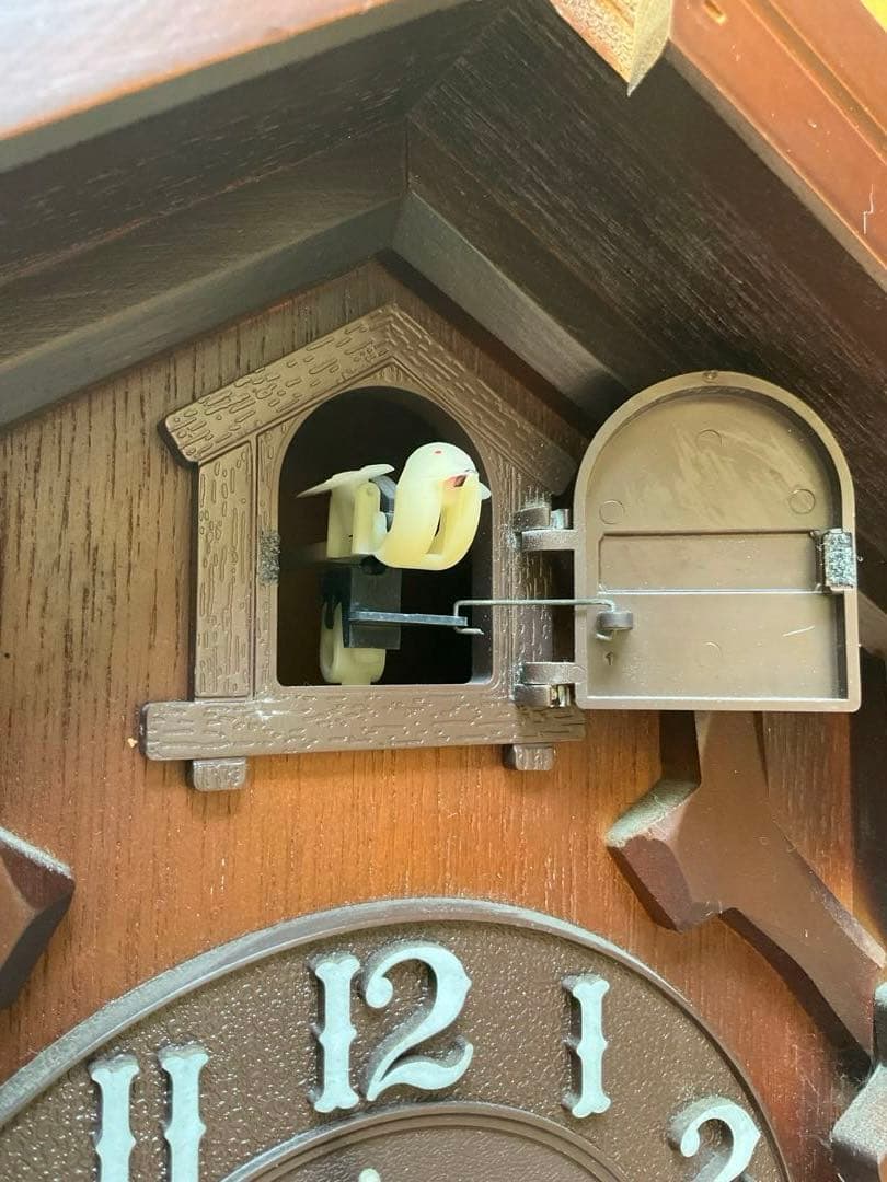 シチズン　鳩時計　木製cuckoo時計 鳥の装飾付き 昭和レトロ　カッコー時計
