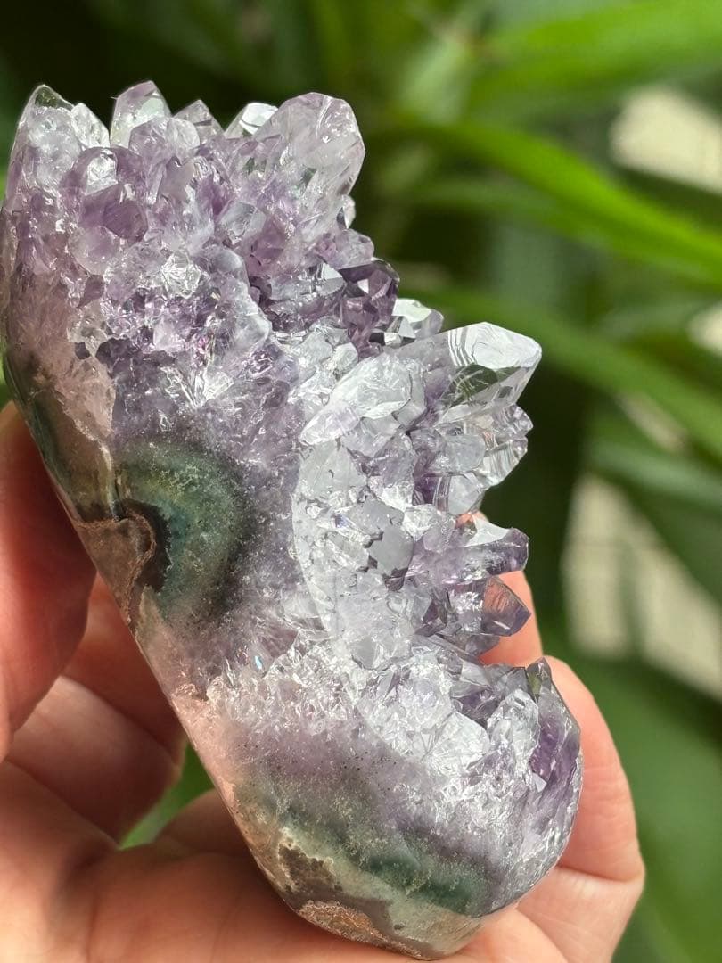 ウルグアイ産フラワーアメジスト211g ハイクオリティ　綺麗　天然石