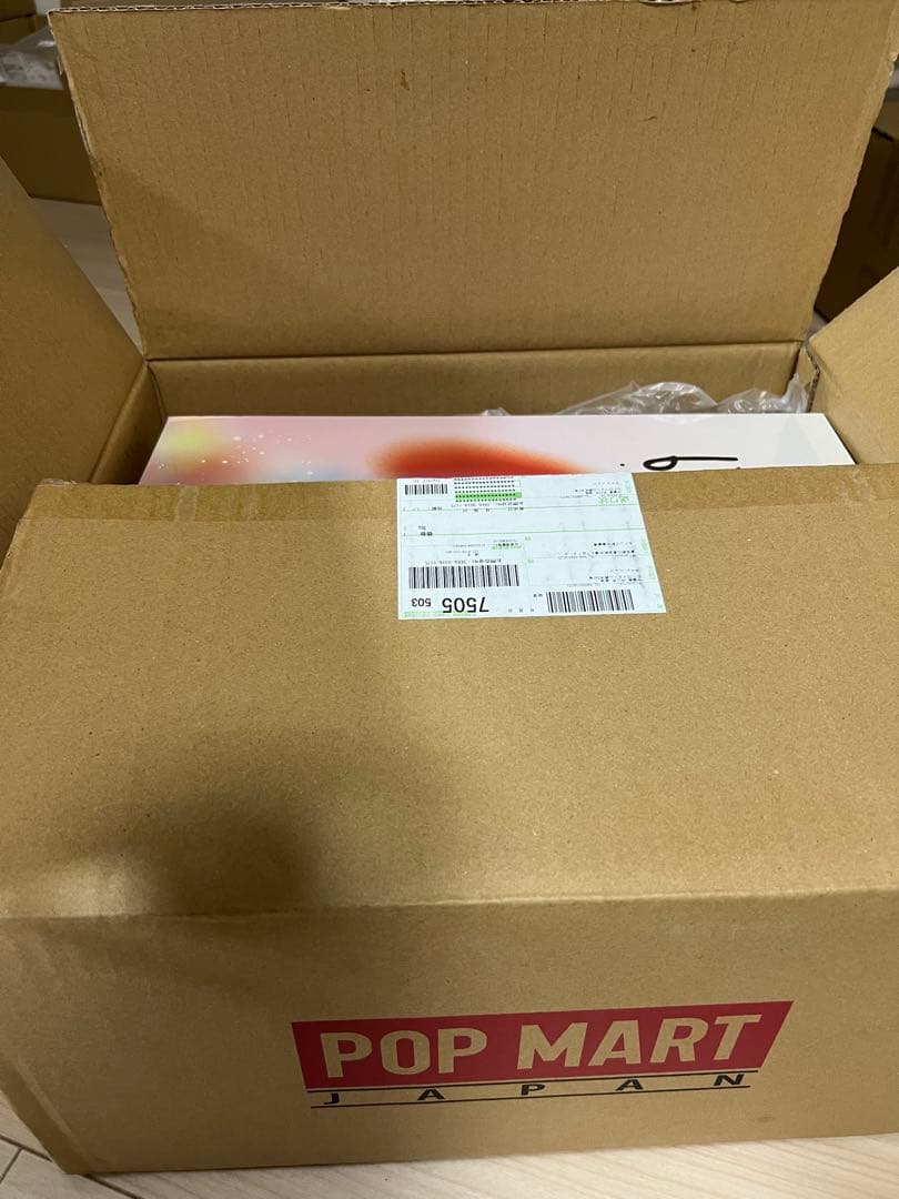 国内正規品MEGA SPACE MOLLY 400% Jon Burgerman