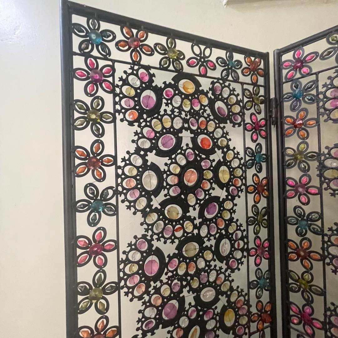 最終お値下げ　アジアン雑貨　カラフルなビーズ　パーテーション　送料込み