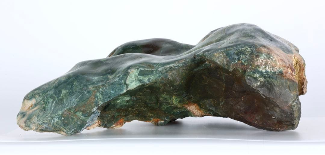 佐渡産 碧玉 五色石 緑玉石 緑石 鑑賞石15.4kg 台座付 水石 盆景 原石