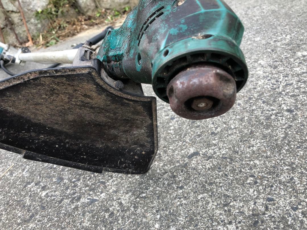 Makita 草刈り機 MUR183UD 18V