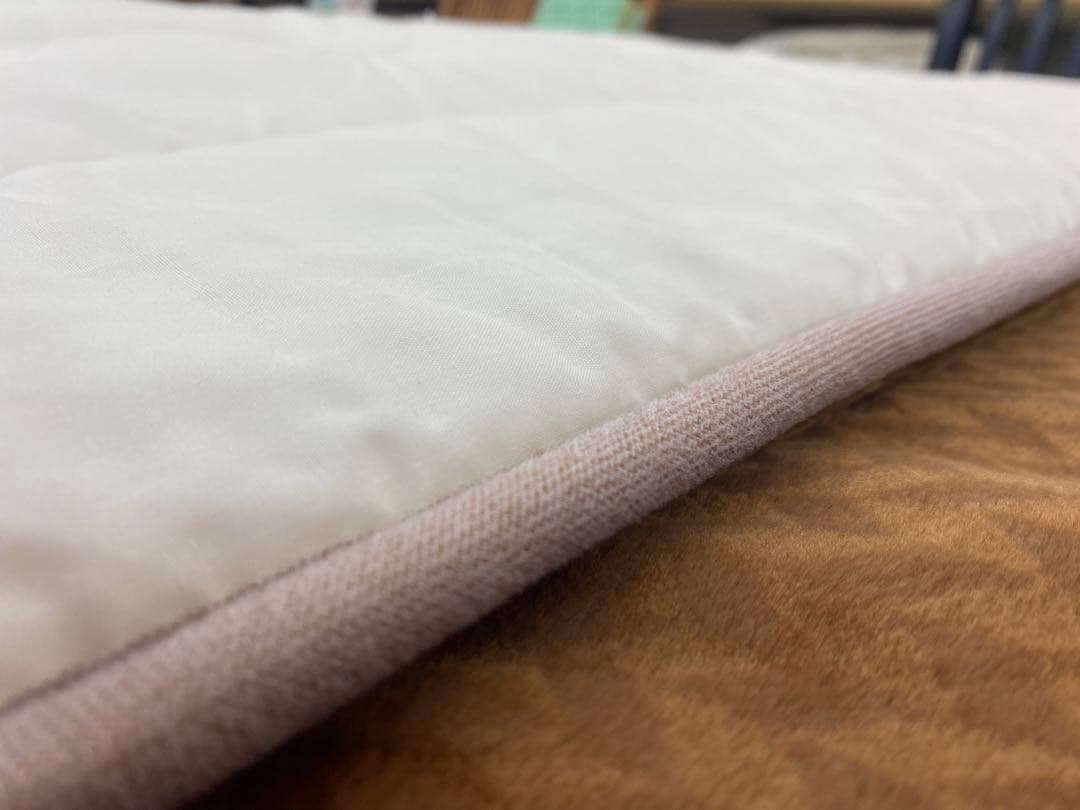 温泉毛布　敷きパッド・遠赤外線効果でポカポカ・静電気抑える・泉大津製・シングル