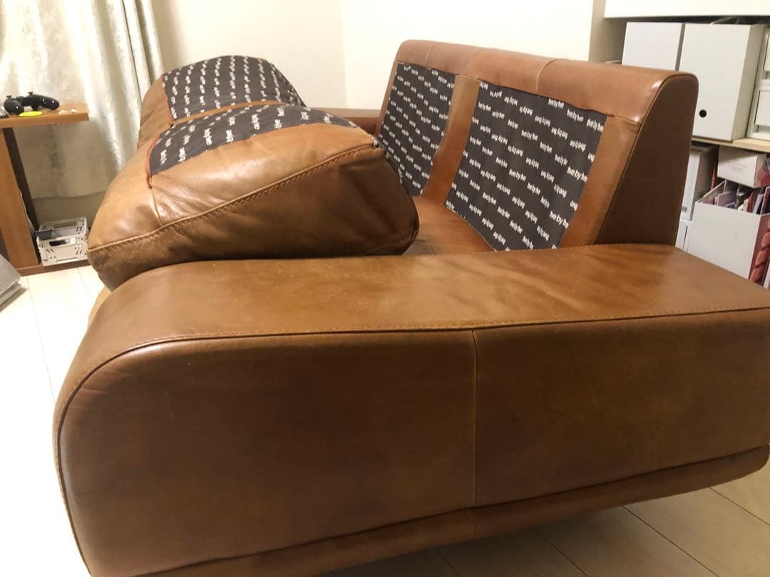 【中古】ACTUSソファー　fivebyfive ロンバケで使われたモデル