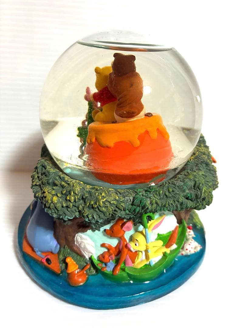 くまのプーさん　スノードーム　オルゴール付　レトロ