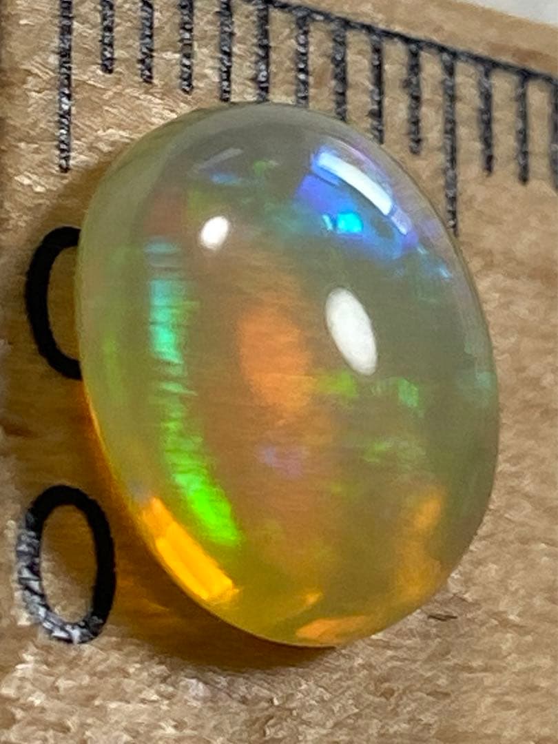 クリスタルオパール ルース