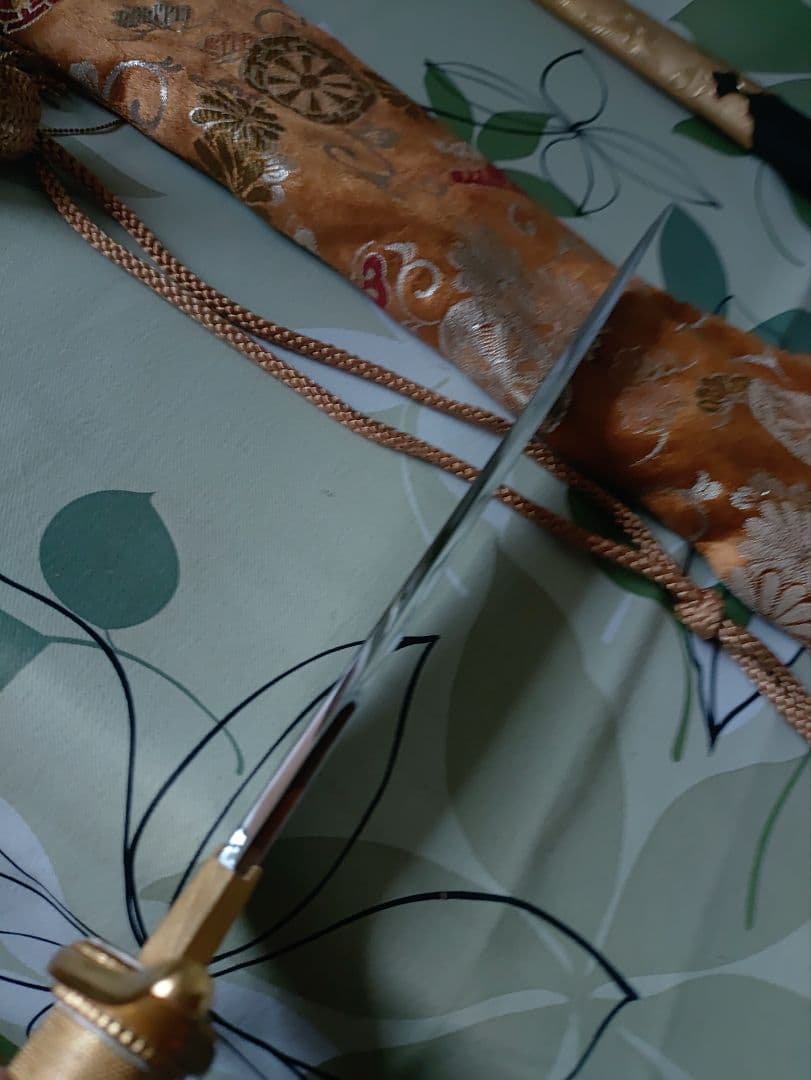 海軍刀　海軍短剣　旧日本軍　拵え 軍刀　海軍短刀　全長約47cm　鮫鞘？模造刀