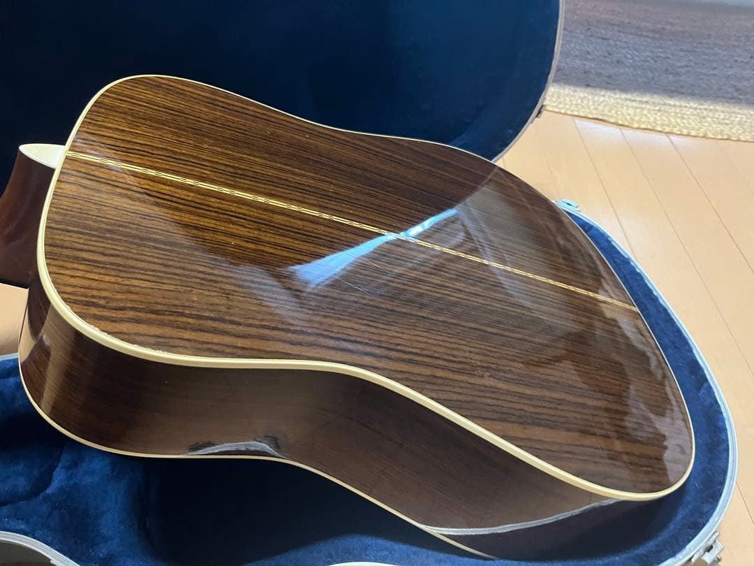 Martin D-28 Custom Shop2007 bluecase - メルカリ