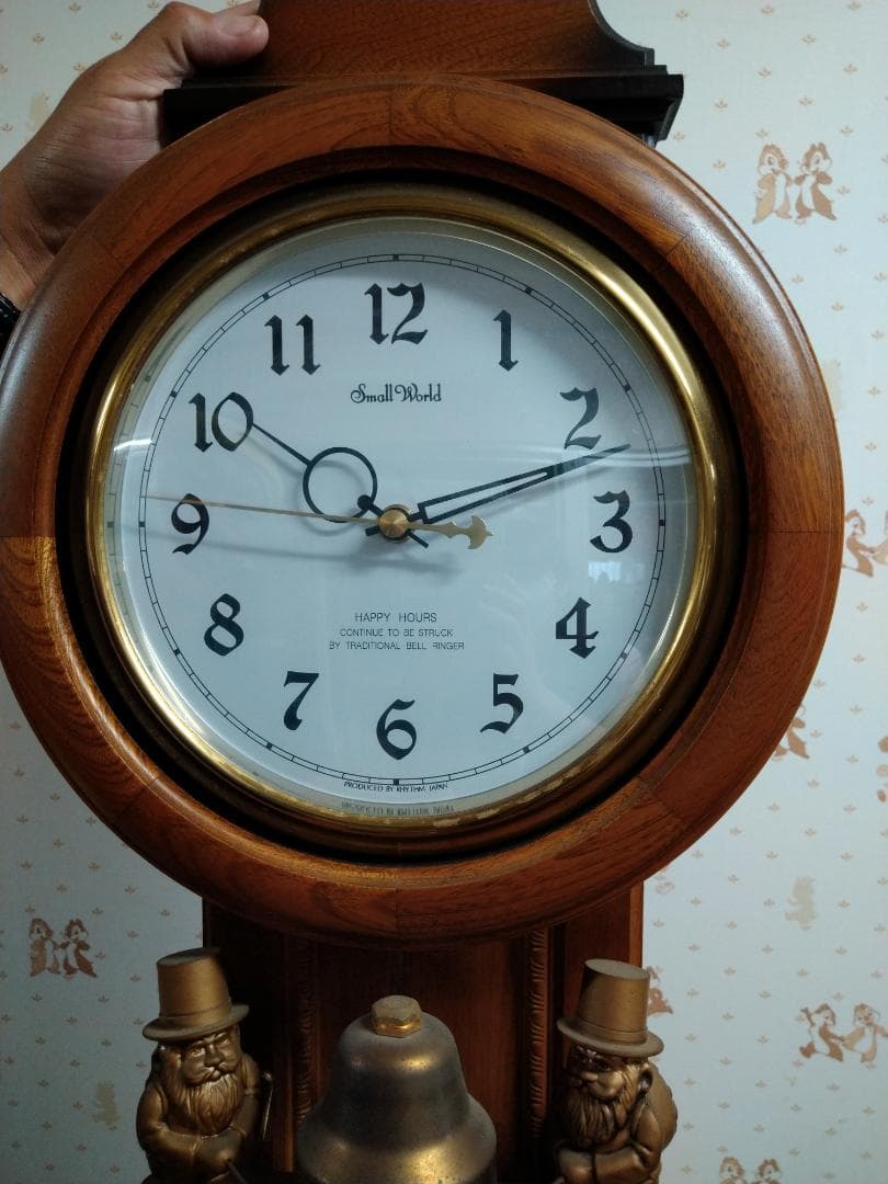 Small World 木製掛時計 ベル付き