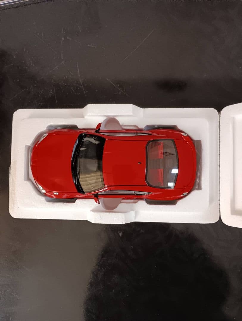 トヨタ　86左ハンドル1:18