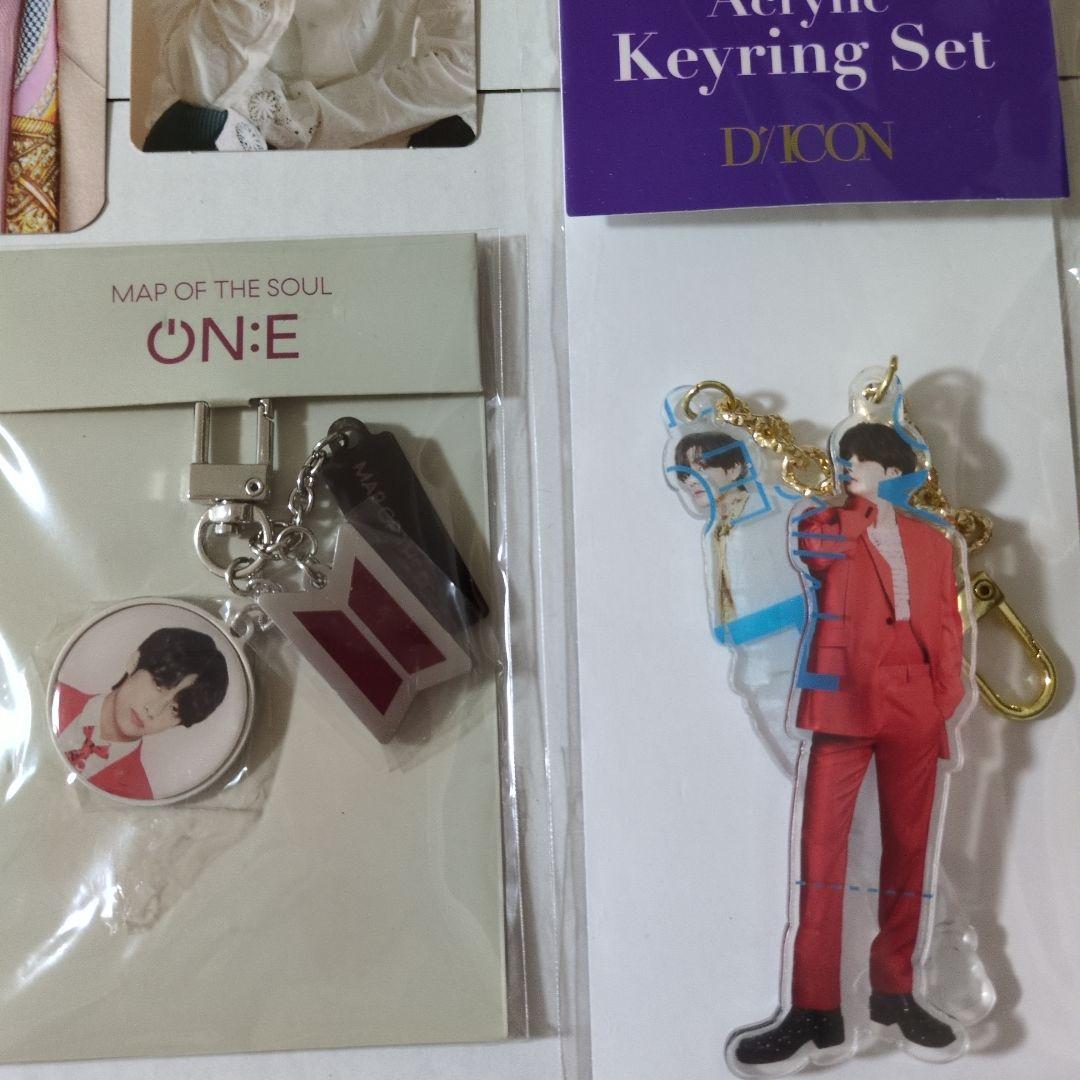BTS テヒョン V テテ トレカ まとめ売り アクリルキーホルダー - メルカリ