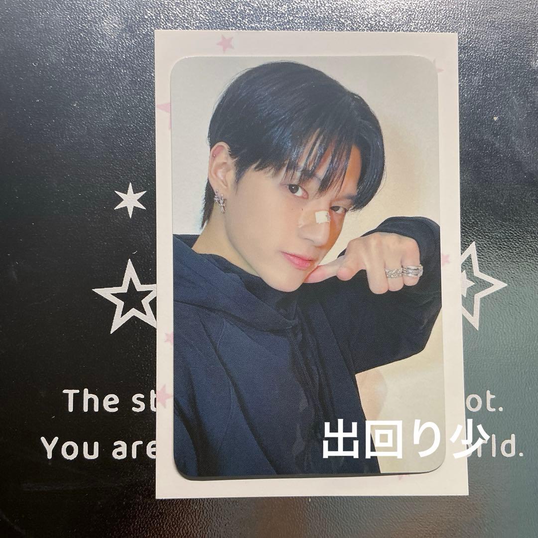 ATEEZウヨン aniteez in treasure トレカ スティッカー - メルカリ