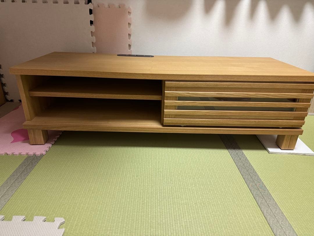 テレビボード　リビングボード　ローボード　北欧ナチュラル　美品