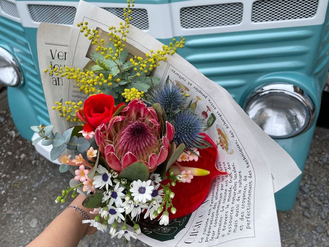 【世界のお花の定期便】月×2回の1年分のブーケ。