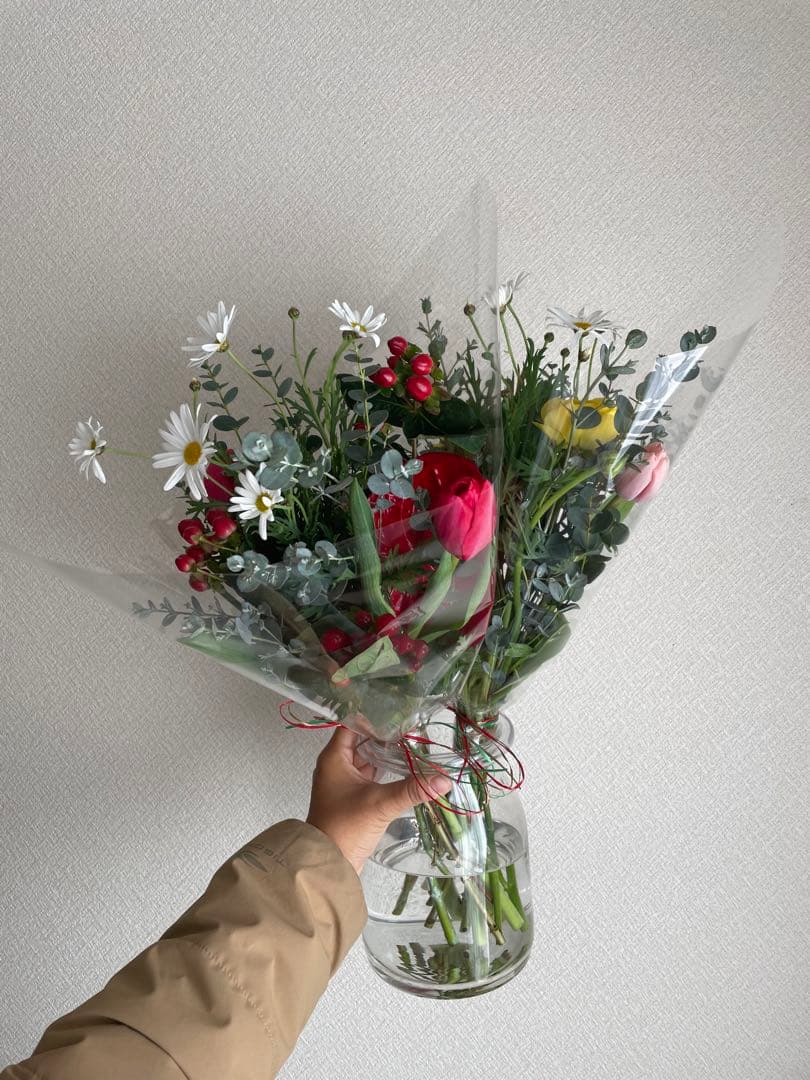 【世界のお花の定期便】月×2回の1年分のブーケ。