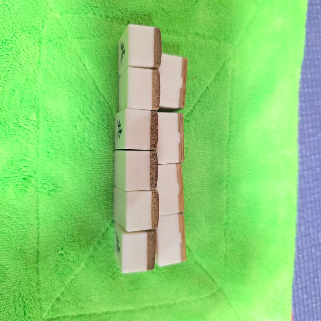 【203】麻雀　麻雀パイ 竹背 骨牌 アンティーク 骨董マージャン　麻雀牌