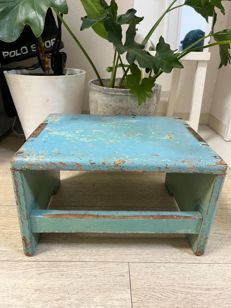 ビンテージスツール 木製 シャビー アンティーク 花台 椅子 踏み台 水色