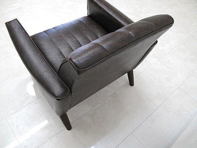 オールドカリモク ロビーチェア　1シーター　ダイヤステッチ　　1Pソファ