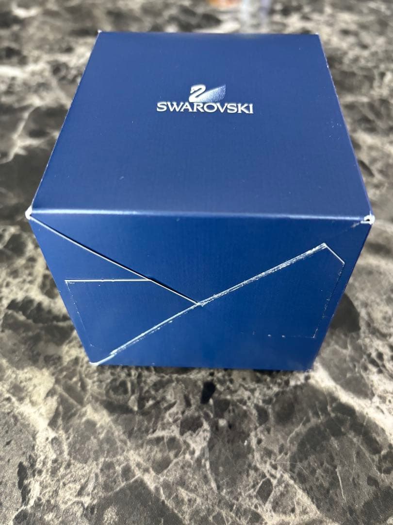 スワロフスキー　ハローキティ