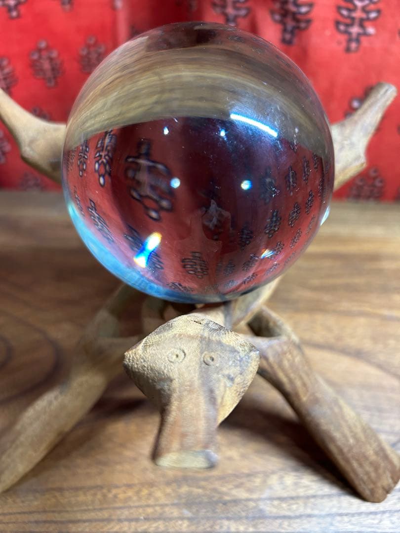 クリスタルボール(水晶玉)流木飾り