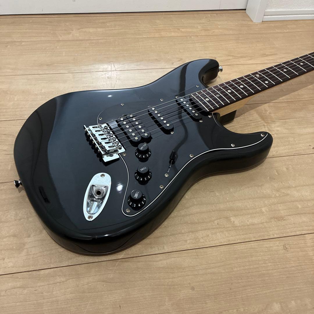 安い　調整済み　selder ストラトキャスタータイプ　弦高調整済み　です