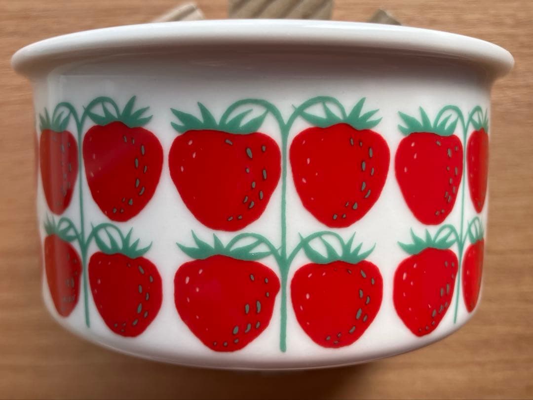 アラビア　ポモナ　ストロベリー　ジャー