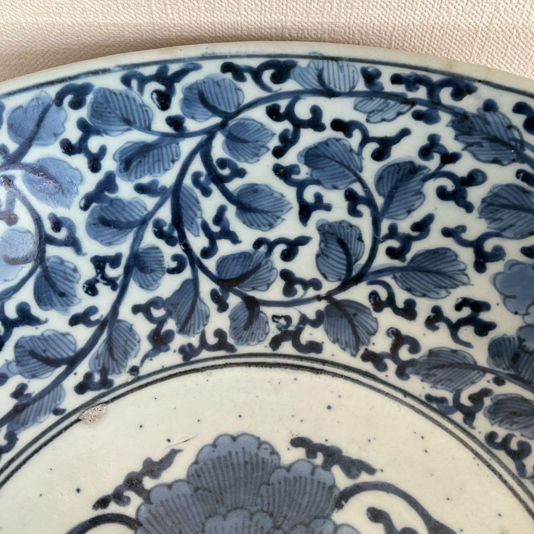 古伊万里　染付牡丹唐草文大鉢　江戸時代中期(元禄)頃　優品