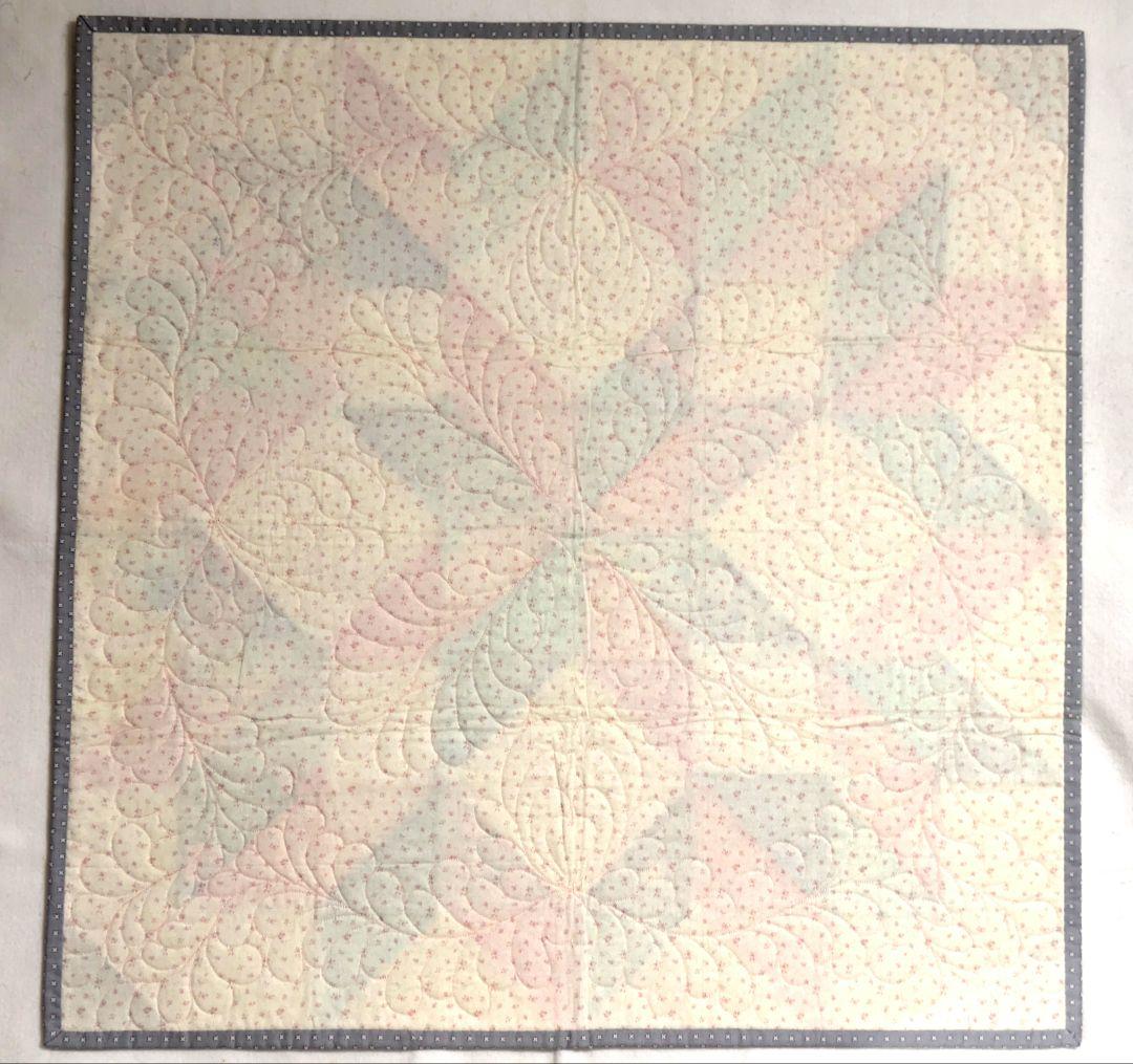 一点物　完全オリジナル作品　ミシンキルト　スターモチーフタペストリー　80×80