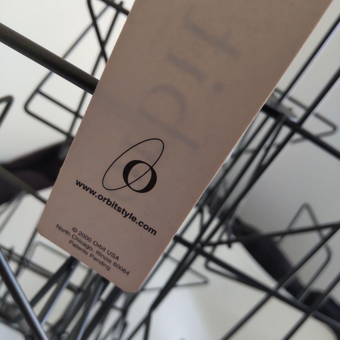 Orbit回転式スチールラック！12ポケット！CD.文庫本等収納！未使用