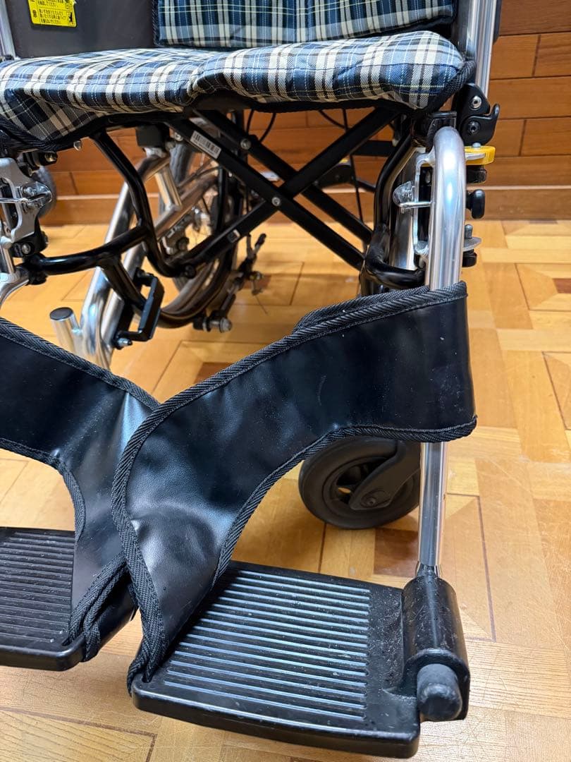 SKT-8 Miki 介助型車椅子 ティルト リクライニング コンパクト 車椅子