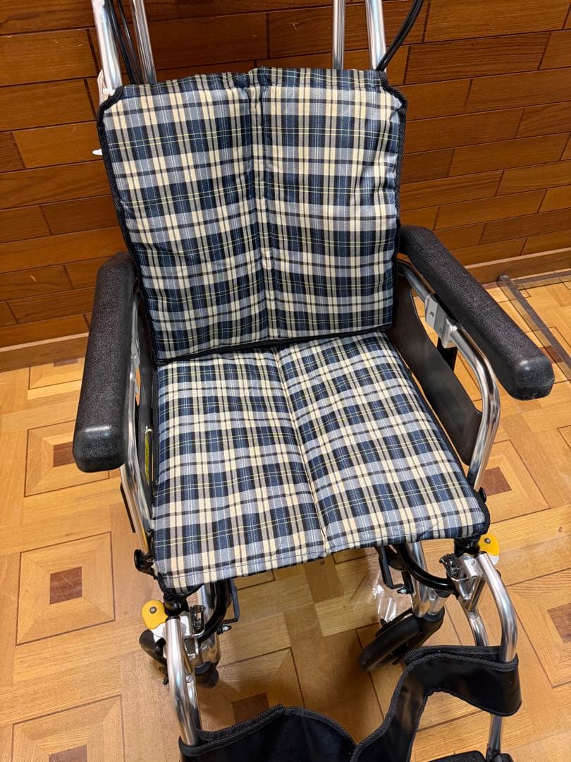 SKT-8 Miki 介助型車椅子 ティルト リクライニング コンパクト 車椅子