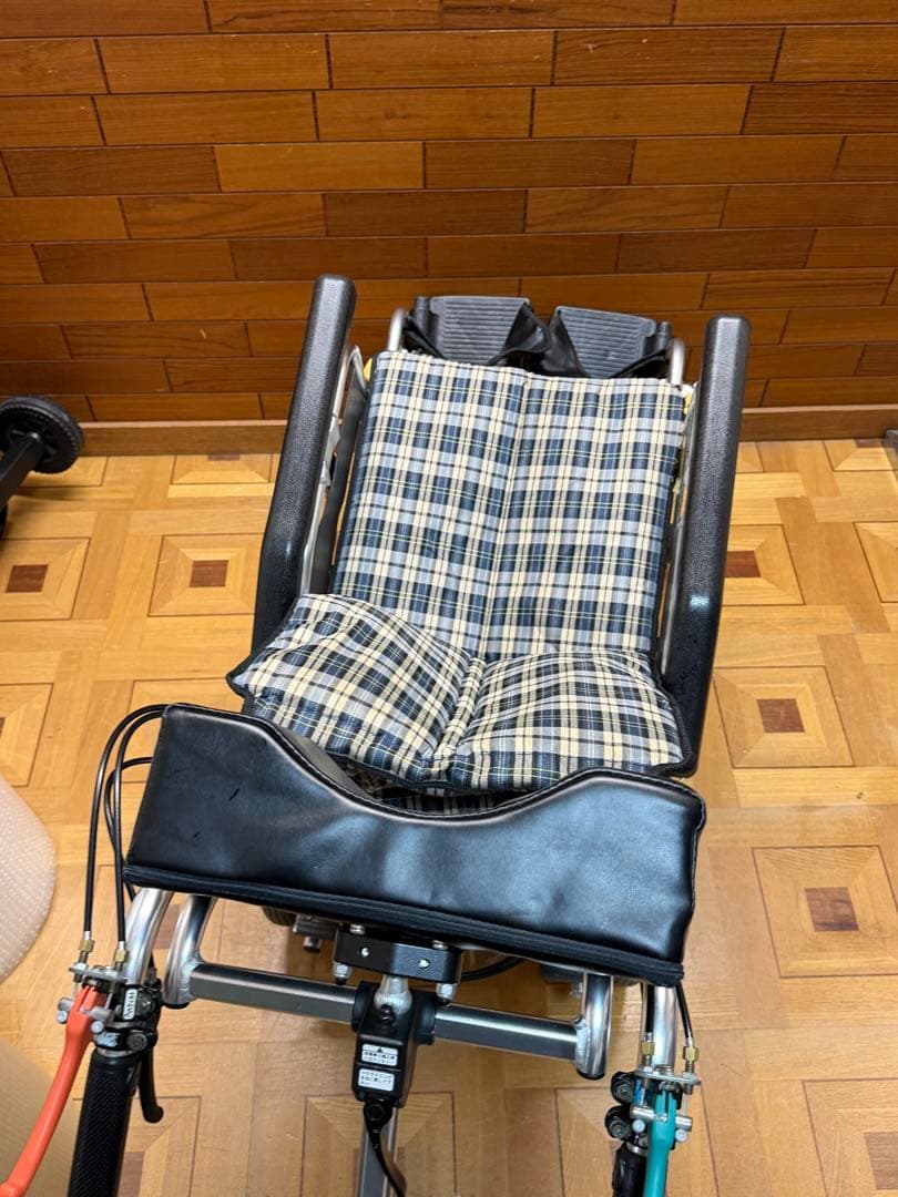 SKT-8 Miki 介助型車椅子 ティルト リクライニング コンパクト 車椅子
