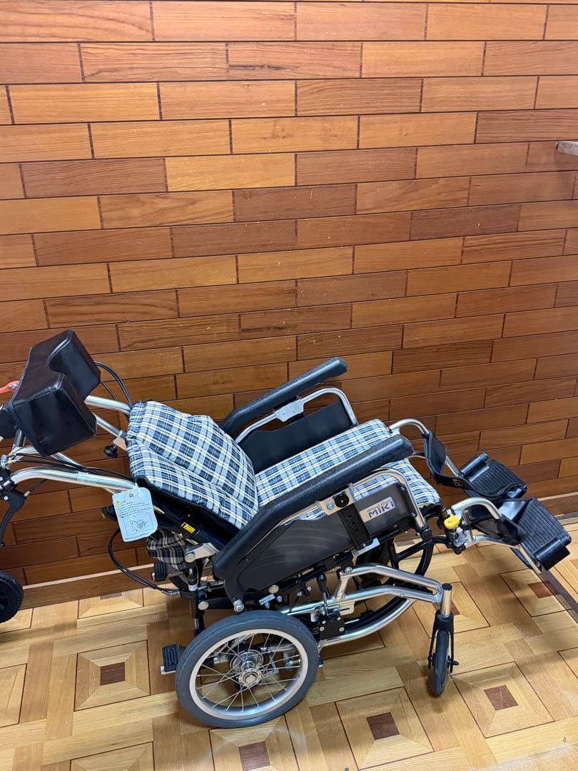 SKT-8 Miki 介助型車椅子 ティルト リクライニング コンパクト 車椅子
