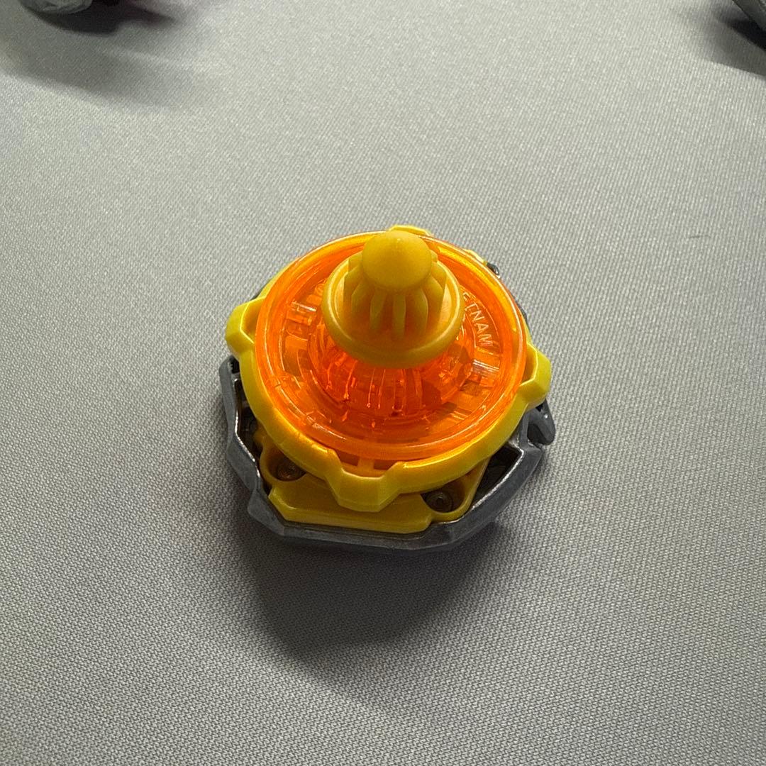 ベイブレード 引退品 まとめ売り - メルカリ