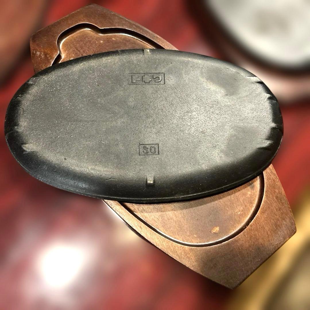 ステーキ等 鉄製皿とオーバルウッドプレート16枚セット バラ売り可能です